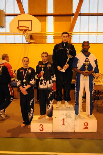 podium-alex_1tn