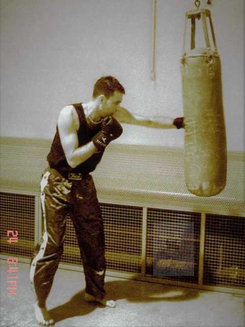 adultes boxe sépia